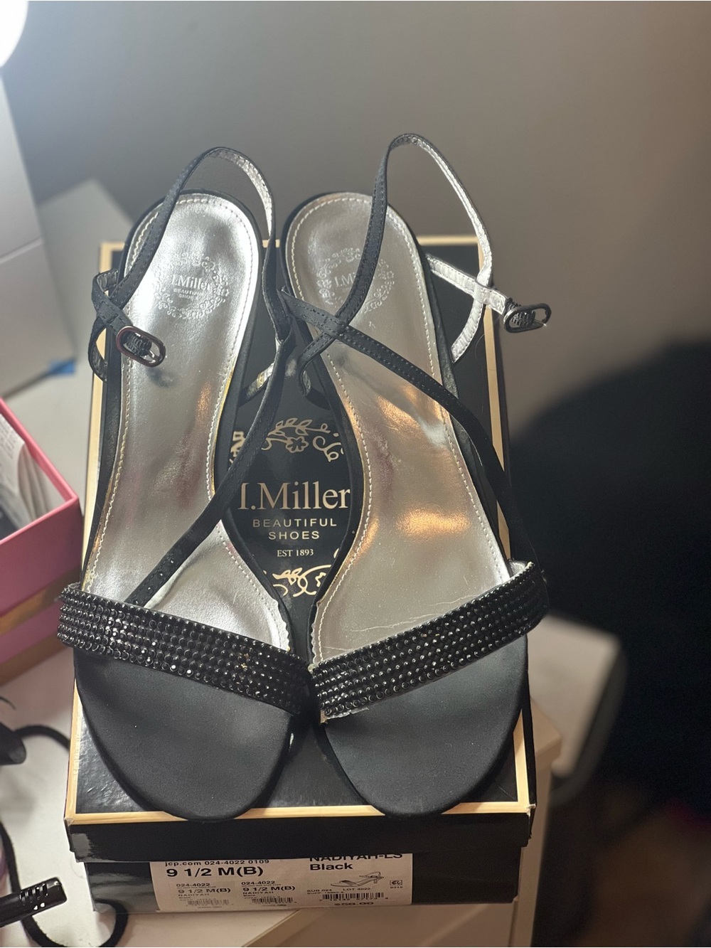 I Miller black heels